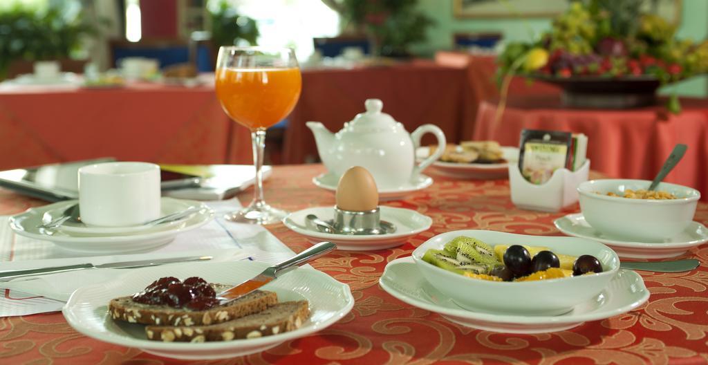 Castagna Palace Hotel & Restaurant Montecchio Maggiore Kültér fotó